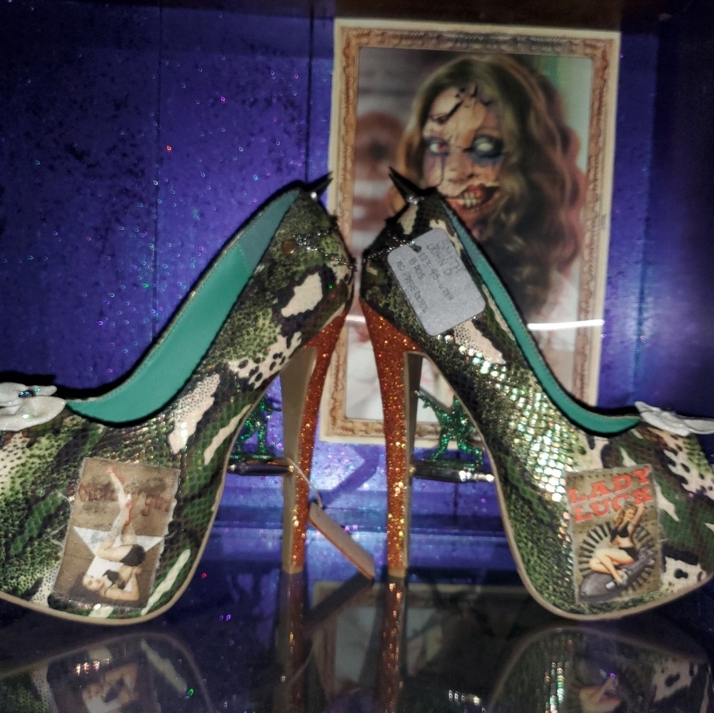 Custom designed "Military Pinup" heels